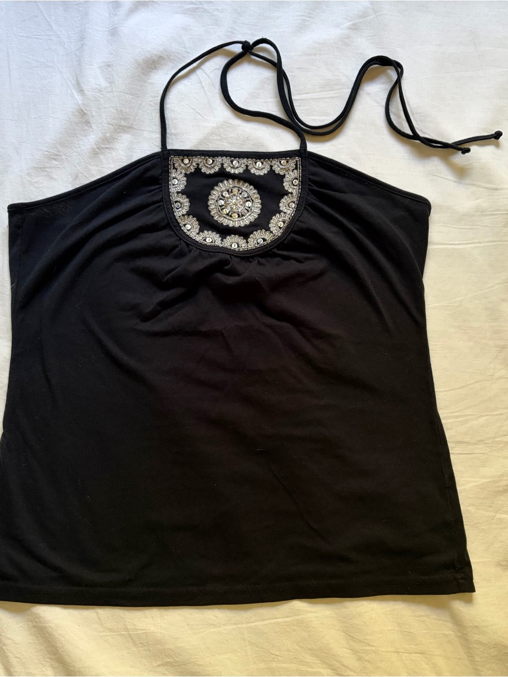 Tie-up Halter Top